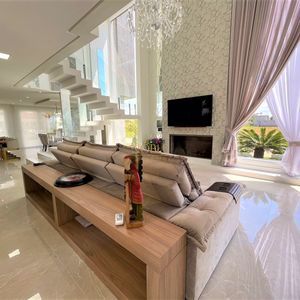 Casa de Condomínio com 312m², 4 dormitórios, 4 suítes, 4 vagas no Reserva das Águas em Torres para Comprar