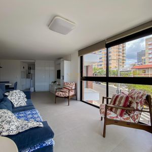 Apartamento com 108m², 3 dormitórios, 1 suíte, 2 vagas no Residencial DI Capri em Torres para Comprar