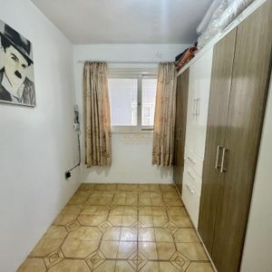 Casa com 500m², 7 dormitórios, 2 suítes, 2 vagas no bairro Centro em Torres para Comprar