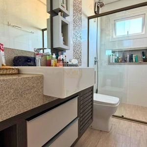 Casa com 210m², 3 dormitórios, 1 suíte, 2 vagas no bairro Novo Passo em Passo de Torres para Comprar