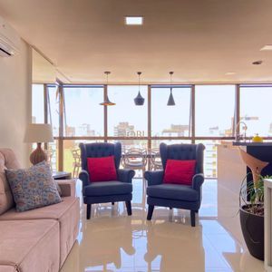 Apartamento com 103m², 3 dormitórios, 3 suítes, 2 vagas no Absoluto em Torres para Comprar