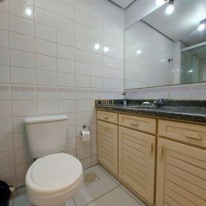Apartamento com 70m², 2 dormitórios, 1 suíte, 1 vaga no Las Brisas em Torres para Comprar