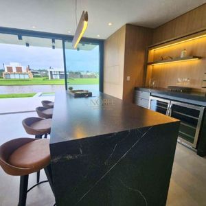 Casa de Condomínio com 390m², 4 dormitórios, 4 suítes, 2 vagas no Reserva das Águas em Torres para Comprar