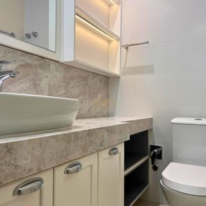 Apartamento com 220m², 4 dormitórios, 4 suítes, 3 vagas no Vitra em Torres para Comprar