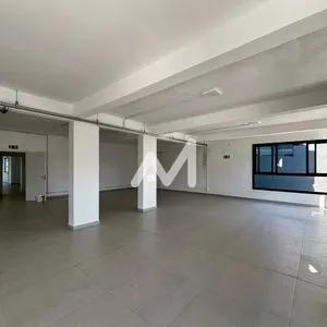 Sala Comercial com 192m² no bairro Florestal em Lajeado para Alugar