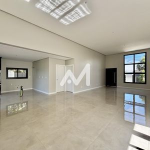 Casa com 226m² e 3 dormitórios no bairro Bom Pastor em Lajeado para Comprar