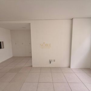 Apartamento com 59m², 2 dormitórios, 1 suíte, 1 vaga no Residencial Jardim Europa em Torres para Comprar