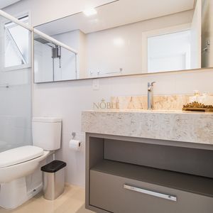 Cobertura com 234m², 3 dormitórios, 1 suíte, 2 vagas no Le Grand em Torres para Comprar