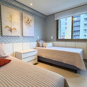 Cobertura com 198m², 3 dormitórios, 2 suítes, 2 vagas no Mar de Flores em Torres para Comprar