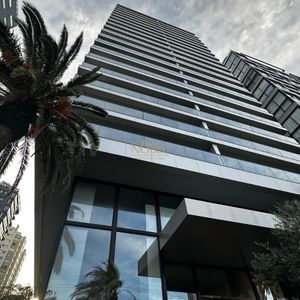 Apartamento com 220m², 4 dormitórios, 4 suítes, 2 vagas no Vitra em Torres para Comprar