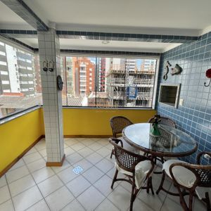 Apartamento com 103m², 2 dormitórios, 2 suítes, 2 vagas no Costa Azul em Torres para Comprar