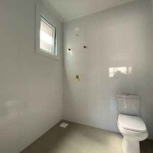 Apartamento com 160m², 2 dormitórios, 1 suíte, 1 vaga no Residencial Acrópole em Torres para Comprar