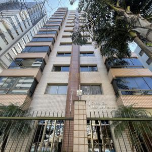 Apartamento com 98m², 3 dormitórios, 1 suíte, 1 vaga no Mar de Flores em Torres para Comprar