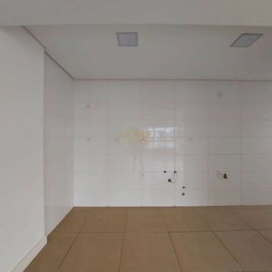 Apartamento com 109m², 3 dormitórios, 1 suíte, 1 vaga no San Pietro em Torres para Comprar