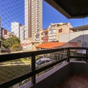 Apartamento com 93m², 3 dormitórios, 1 suíte, 1 vaga no Ilha da Madeira em Torres para Comprar
