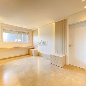 Apartamento com 166m², 2 dormitórios, 2 suítes, 3 vagas no La Vistara em Torres para Comprar