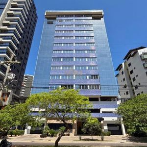 Apartamento com 75m², 2 dormitórios, 1 suíte, 1 vaga no Arca em Torres para Comprar