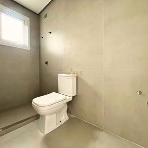 Apartamento com 91m², 2 dormitórios, 2 suítes, 2 vagas no Toronto em Torres para Comprar