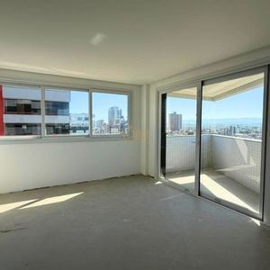 Apartamento com 121m², 3 dormitórios, 3 suítes, 1 vaga no Punta Del Sole em Torres para Comprar