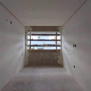 Apartamento com 99m², 2 dormitórios, 2 suítes, 2 vagas no Florença em Torres para Comprar