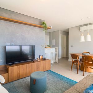 Apartamento com 82m², 2 dormitórios, 1 suíte, 1 vaga no Essenza em Torres para Comprar