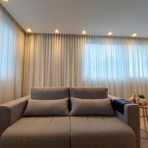 Apartamento com 77m², 2 dormitórios, 1 suíte, 2 vagas no Maui Residencial em Torres para Comprar