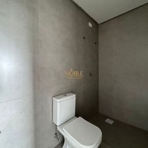 Apartamento com 102m², 3 dormitórios, 1 suíte, 2 vagas no Maui Residencial em Torres para Comprar