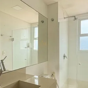 Apartamento com 155m², 3 dormitórios, 3 suítes, 2 vagas no Tutto Residenziale em Torres para Comprar