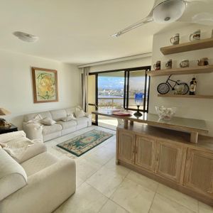 Apartamento com 167m², 3 dormitórios, 1 suíte, 1 vaga no Casa Blanca em Torres para Comprar