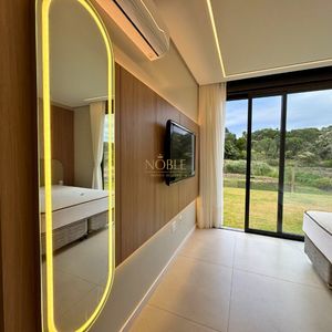 Casa de Condomínio com 201m², 3 dormitórios, 3 suítes, 3 vagas no Reserva das Águas em Torres para Comprar