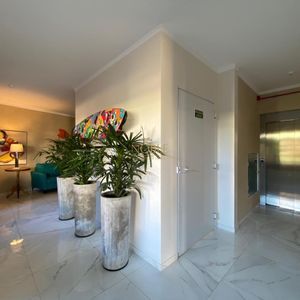 Flat com 41m², 1 dormitório, 1 vaga no Harmonia em Torres para Comprar