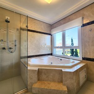 Casa de Condomínio com 440m², 5 dormitórios, 5 suítes, 2 vagas no Ocean Side em Torres para Comprar