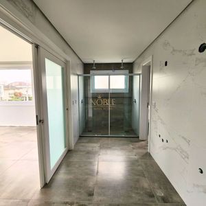 Casa de Condomínio com 357m², 5 dormitórios, 5 suítes, 2 vagas no Ocean Side em Torres para Comprar