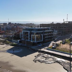 Apartamento com 139m², 2 dormitórios, 2 suítes, 2 vagas no Aura em Torres para Comprar