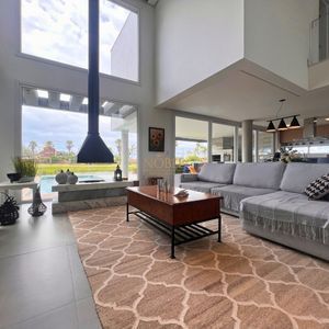 Casa de Condomínio com 348m², 4 dormitórios, 3 suítes, 2 vagas no Condomínio Ilhas Park em Torres para Comprar