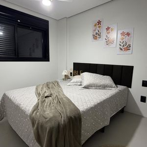Apartamento com 51m², 2 dormitórios, 1 vaga no Majestic Residencial em Torres para Comprar