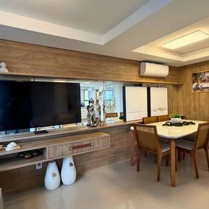 Cobertura com 198m², 3 dormitórios, 2 suítes, 2 vagas no Mar de Flores em Torres para Comprar