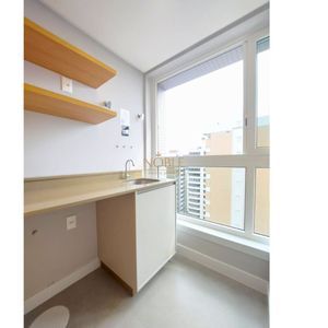 Apartamento com 102m², 3 dormitórios, 1 suíte, 2 vagas no Maui Residencial em Torres para Comprar