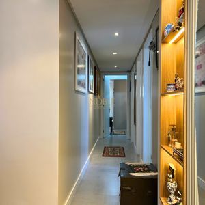 Apartamento com 98m², 3 dormitórios, 1 suíte, 1 vaga no Mar de Flores em Torres para Comprar