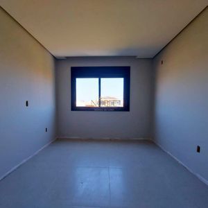 Geminado com 110m², 3 dormitórios, 1 suíte, 1 vaga no bairro Morada das Palmeiras em Torres para Comprar