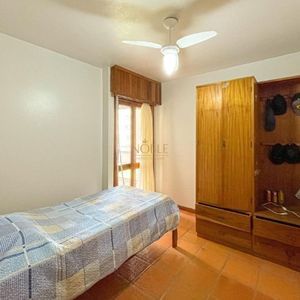 Apartamento com 153m², 4 dormitórios, 1 suíte, 1 vaga no Monte Carlo em Torres para Comprar