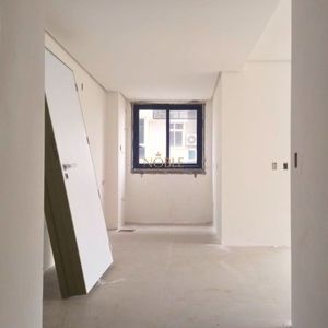Apartamento com 94m², 2 dormitórios, 2 suítes, 1 vaga no Rosa dos Ventos em Torres para Comprar