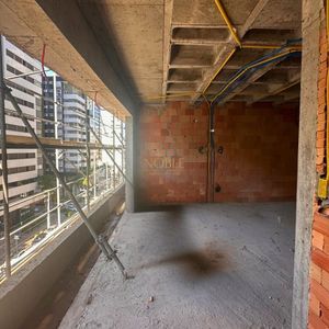 Apartamento com 128m², 3 dormitórios, 3 suítes, 1 vaga no Montserrat em Torres para Comprar