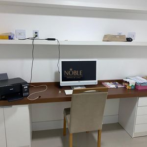 Apartamento com 212m², 4 dormitórios, 4 suítes, 2 vagas no Golden Tower em Torres para Comprar