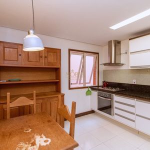 Apartamento com 109m², 2 dormitórios, 2 vagas no Dunas Residencial em Torres para Comprar