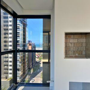 Apartamento com 114m², 3 dormitórios, 3 suítes, 2 vagas no Freedom em Torres para Comprar