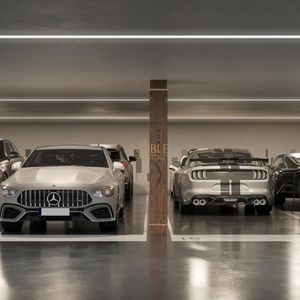 Cobertura, 4 dormitórios, 4 suítes, 2 vagas no Legend em Torres para Comprar