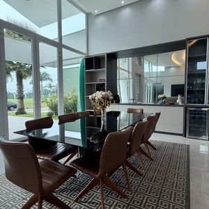Casa de Condomínio com 293m², 3 dormitórios, 3 suítes, 2 vagas no Ocean Side em Torres para Comprar