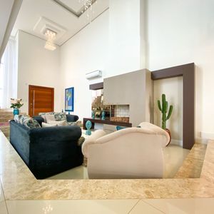 Casa de Condomínio com 330m², 3 dormitórios, 3 suítes, 2 vagas no Reserva das Águas em Torres para Comprar