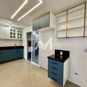 Sobrado com 85m² e 2 dormitórios no bairro Montanha em Lajeado para Comprar